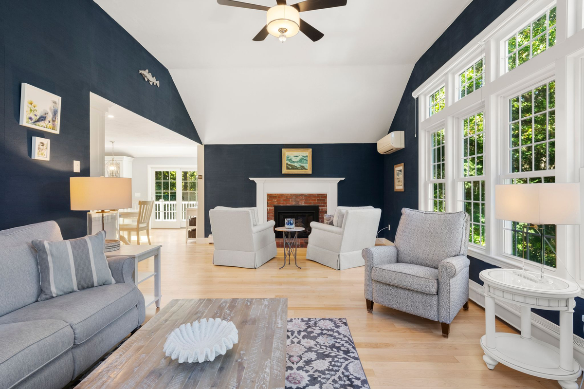 Featured Listing Image 5
