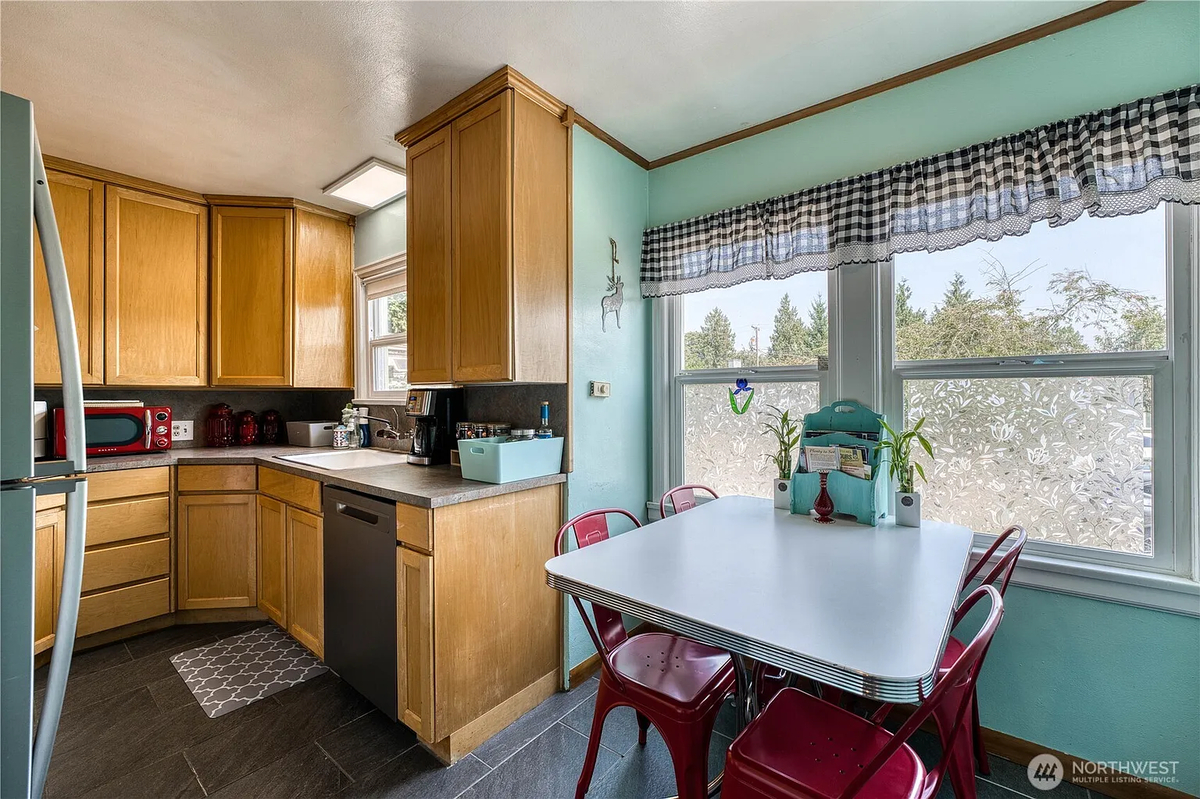 Featured Listing Image 13