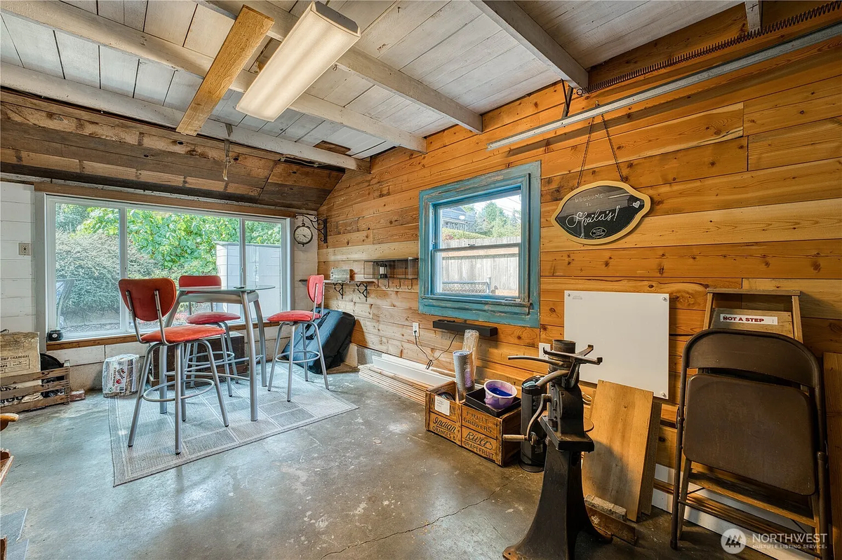 Featured Listing Image 17