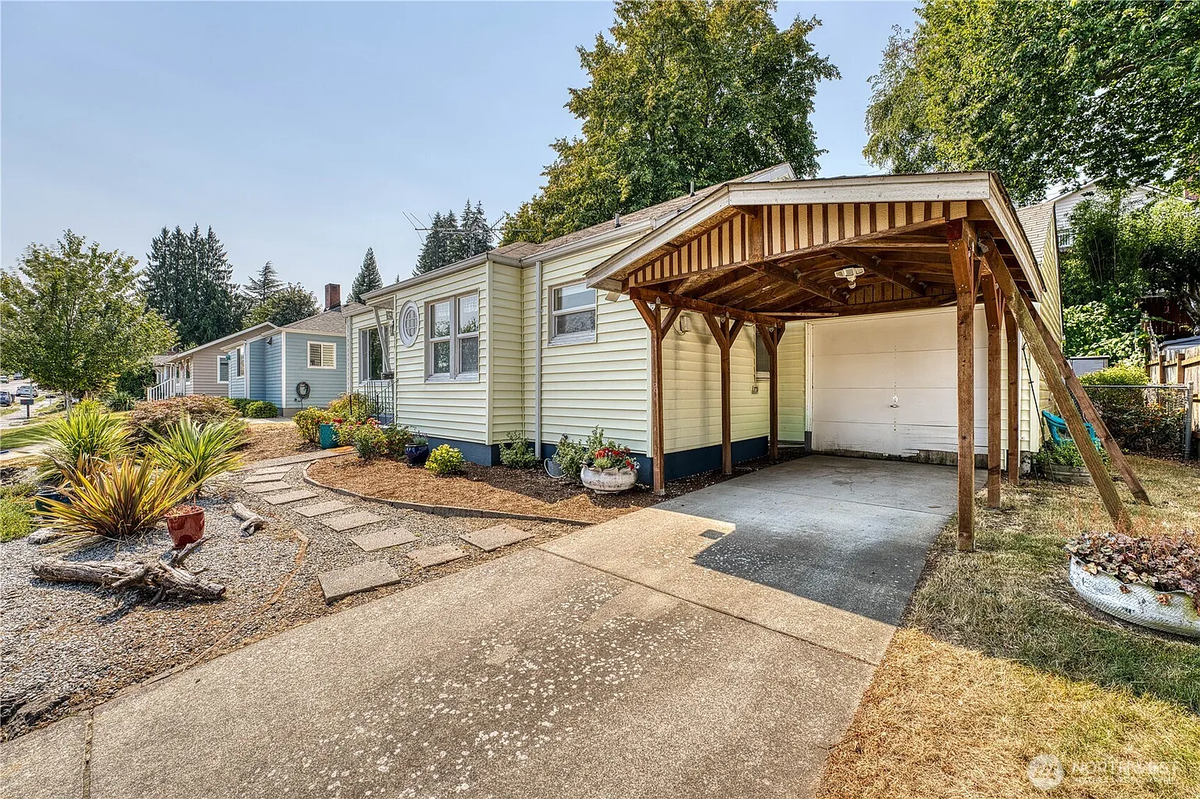 Featured Listing Image 19