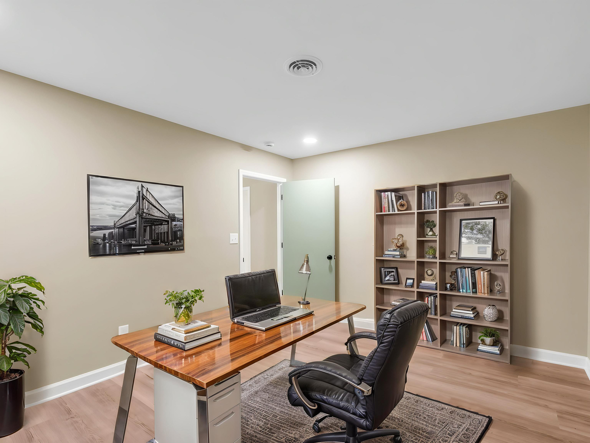 Featured Listing Image 3