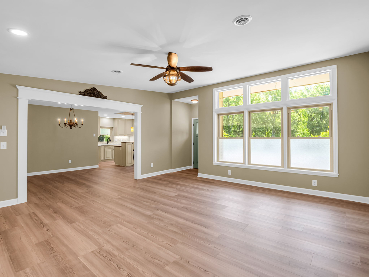 Featured Listing Image 8